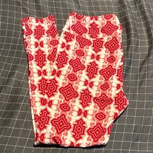 LulaRoe Red and Cream Geometric Printed Leggings